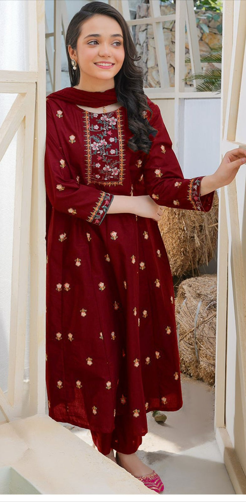 BRANDED EMB 2PC - ZURIA OFFICIAL