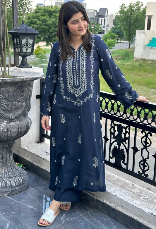 BRANDED EMB 2PC - ZURIA OFFICIAL